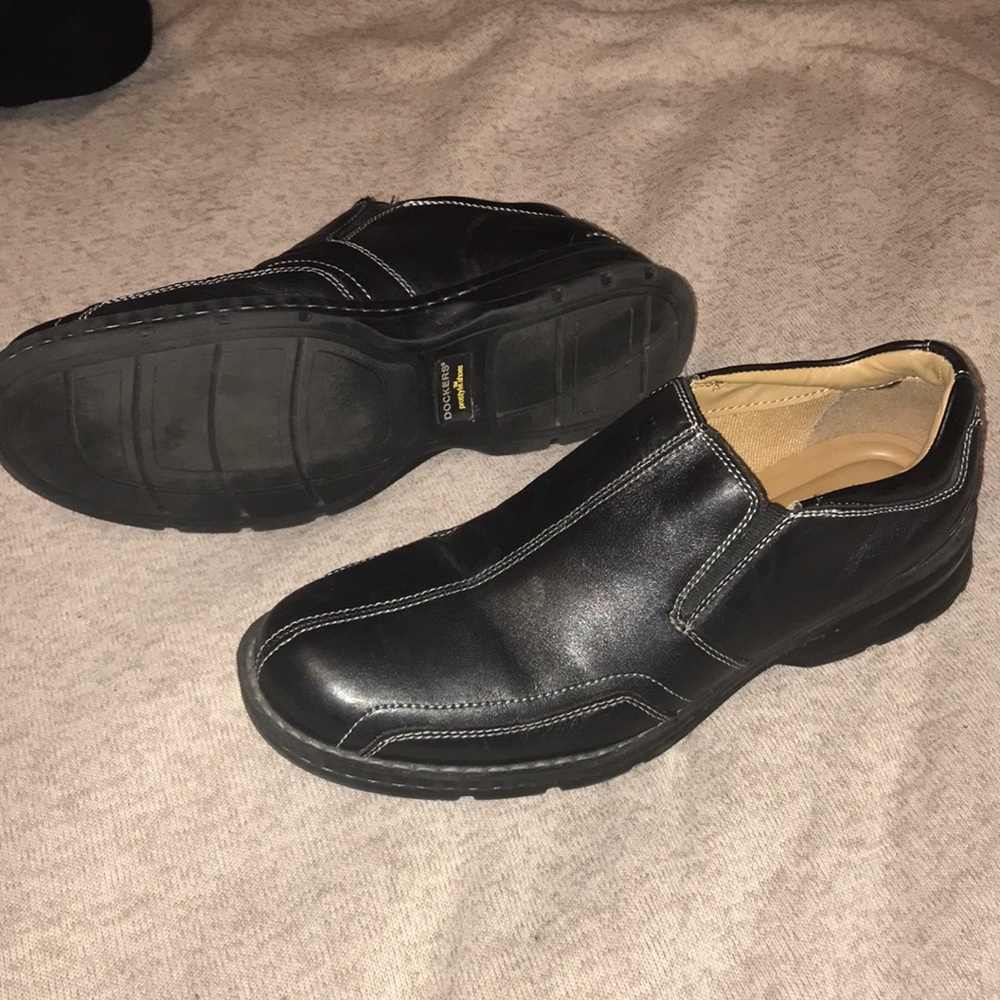 Dockers Slip-On Dress Shoe